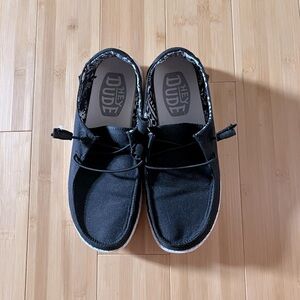 Hey Dude Women Size 7 | Casual Black Slip-ons | Flats